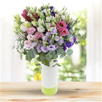 Bouquet de lisianthus pastel et son vase